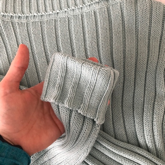 Turtle neck - Picture 2 of 4